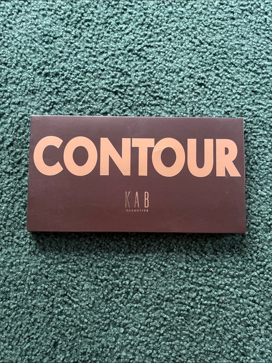 Kab Cosmetics Other - KAB Contour Palette — Brown & Tan Sculpting Shades